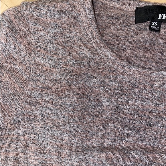 Wilfred free aritzia longsleeve turtleneck croptop - Picture 3 of 3